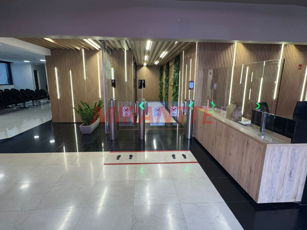 Comercial de 38m² em Santana