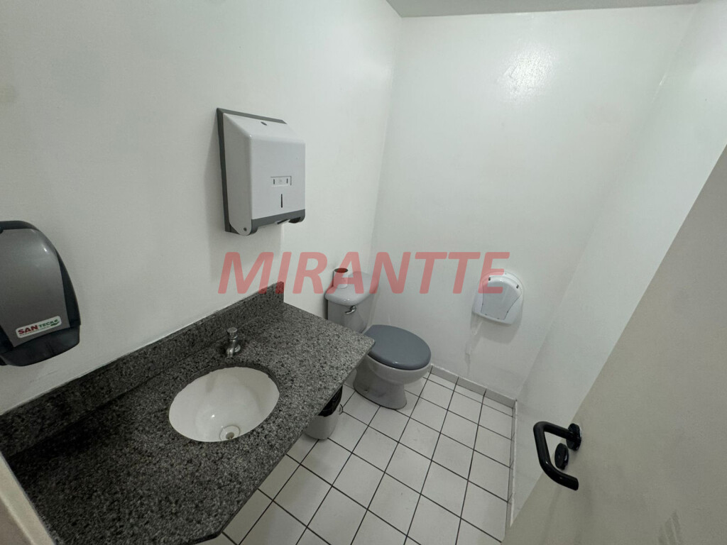 Comercial de 38m² em Santana