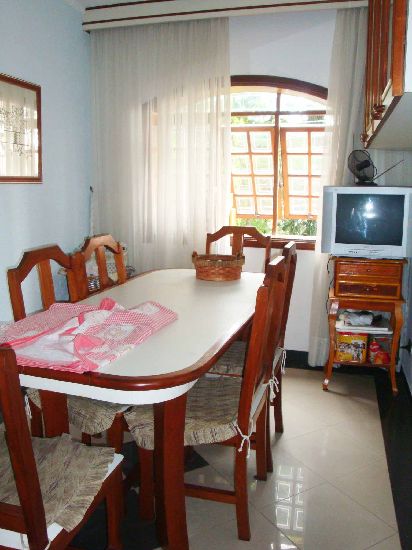 Sobrado de 387m² com 4 quartos em Jardim França