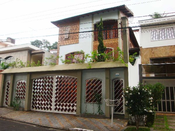 Sobrado de 387m² com 4 quartos em Jardim França