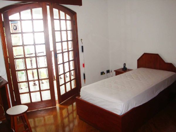 Sobrado de 387m² com 4 quartos em Jardim França