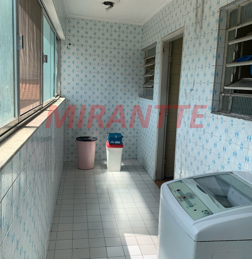 Sobrado de 268m² com 4 quartos em Parada Inglesa