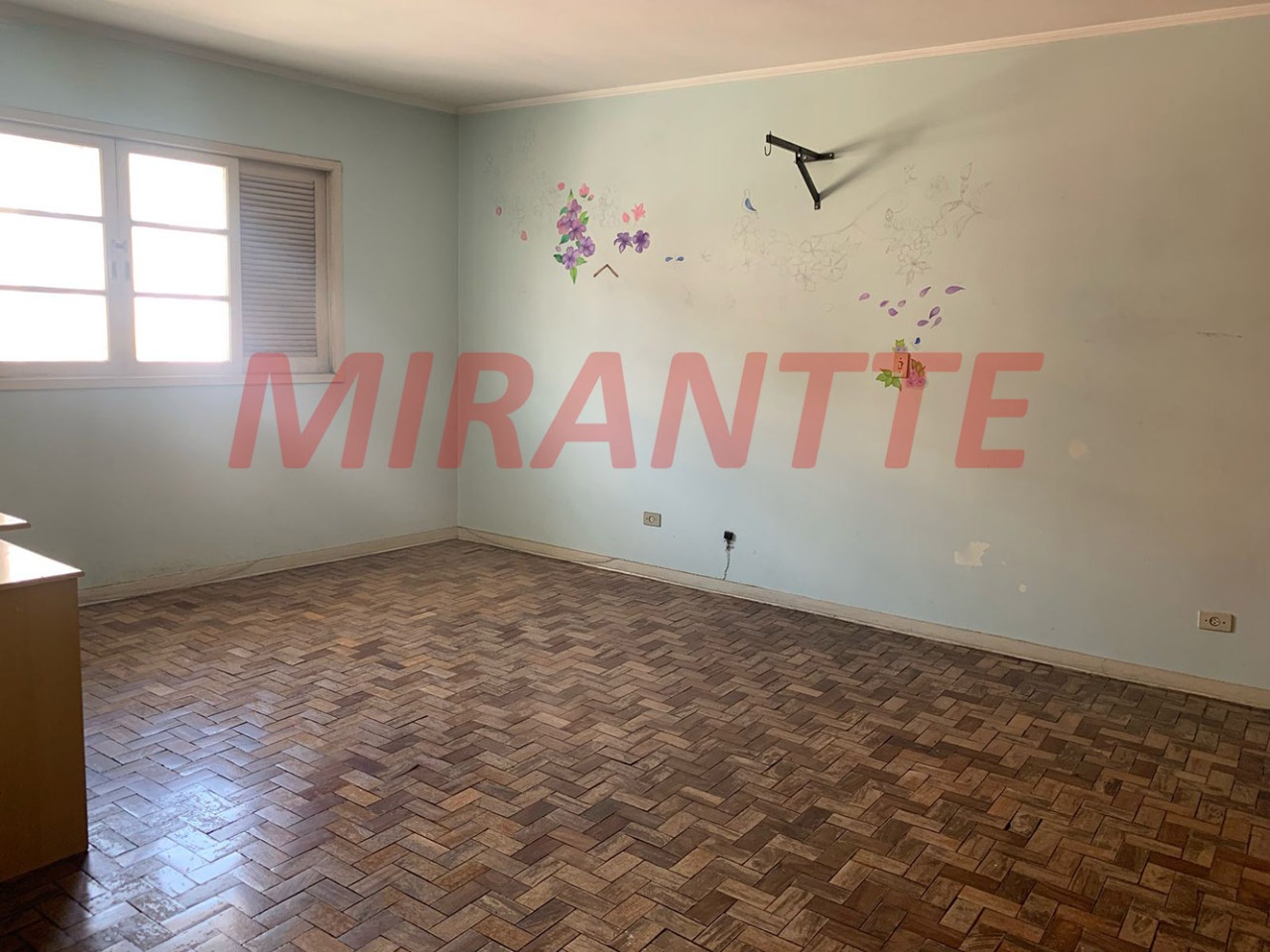 Sobrado de 268m² com 4 quartos em Parada Inglesa
