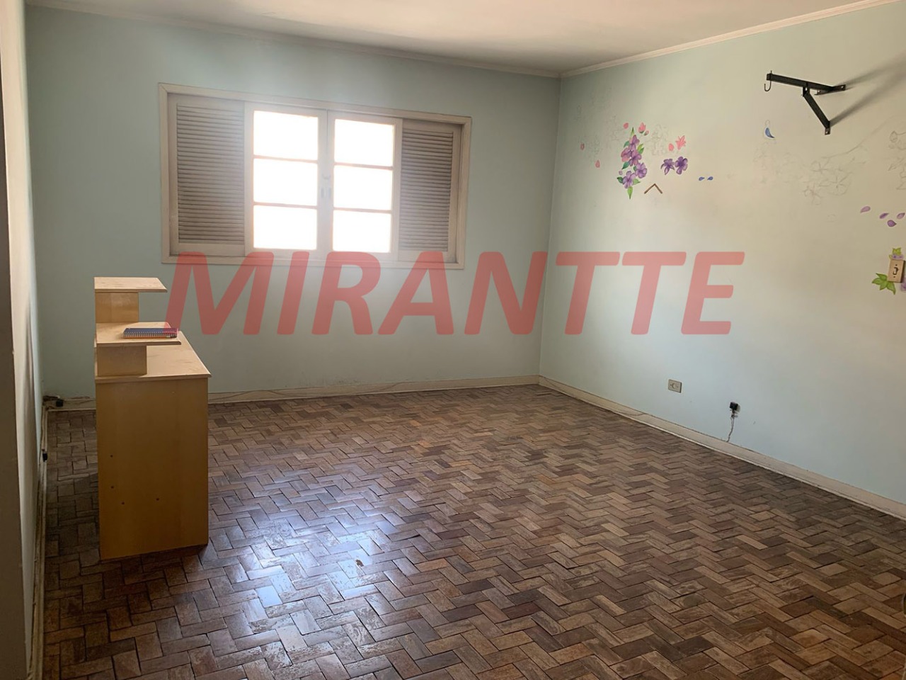 Sobrado de 268m² com 4 quartos em Parada Inglesa