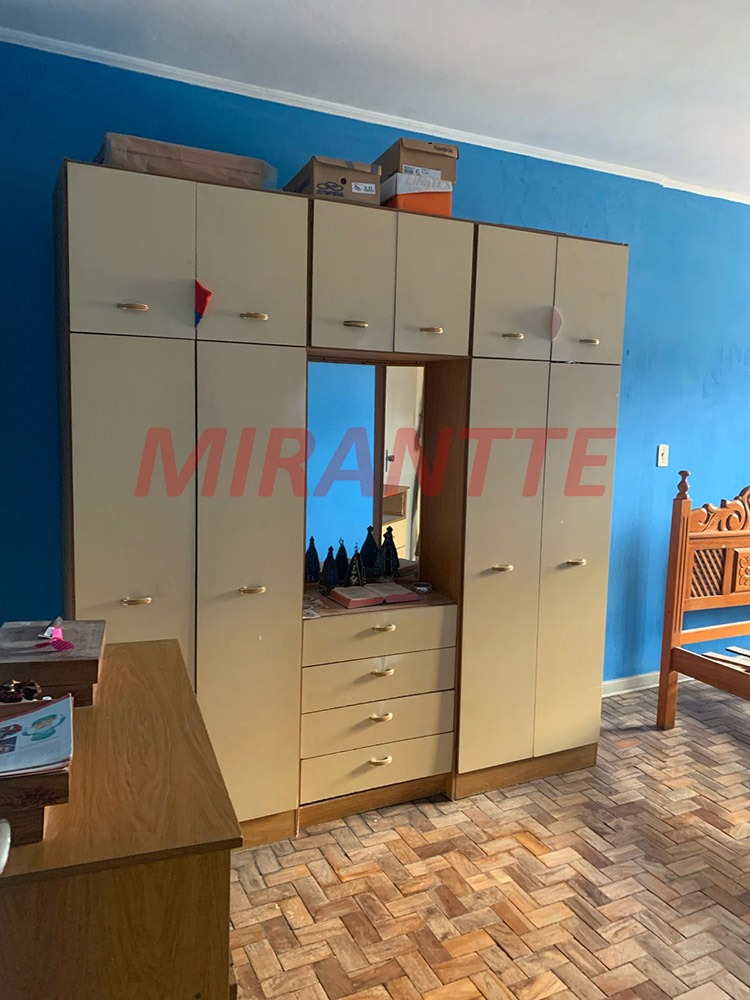 Sobrado de 268m² com 4 quartos em Parada Inglesa