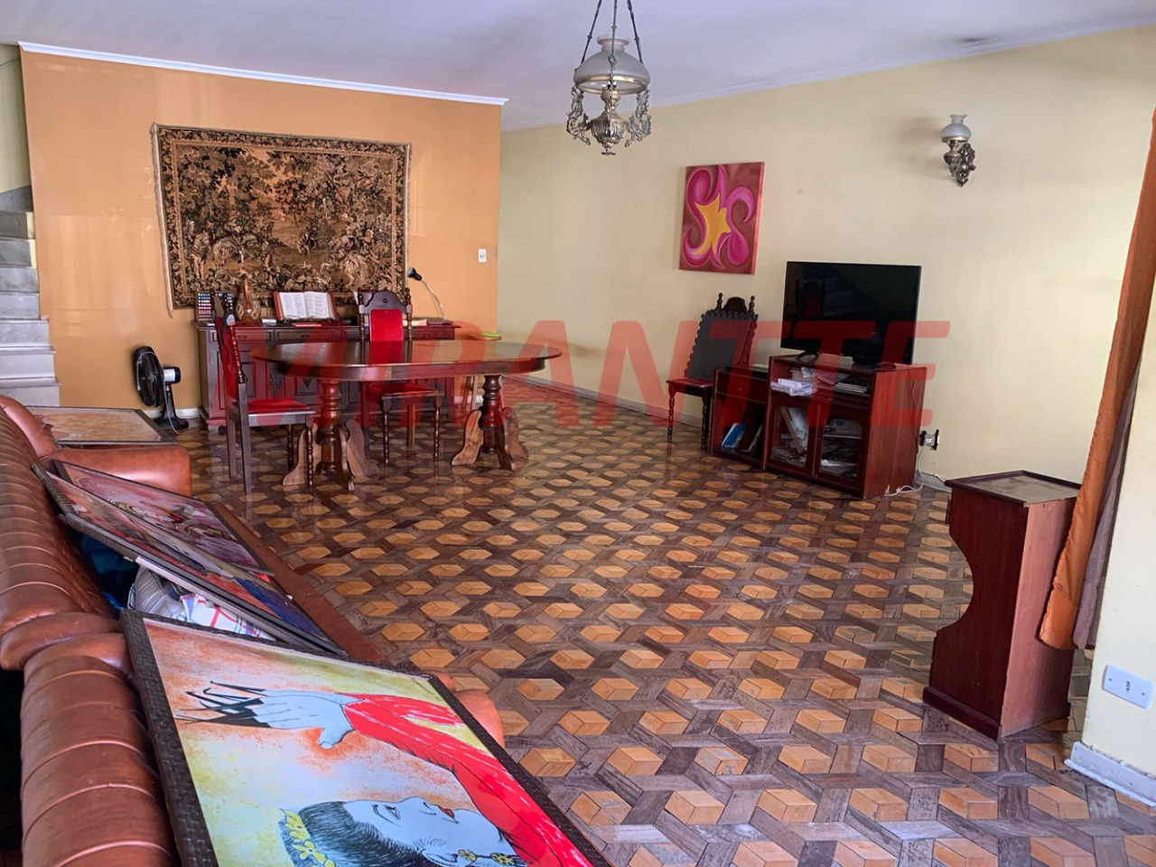 Sobrado de 268m² com 4 quartos em Parada Inglesa