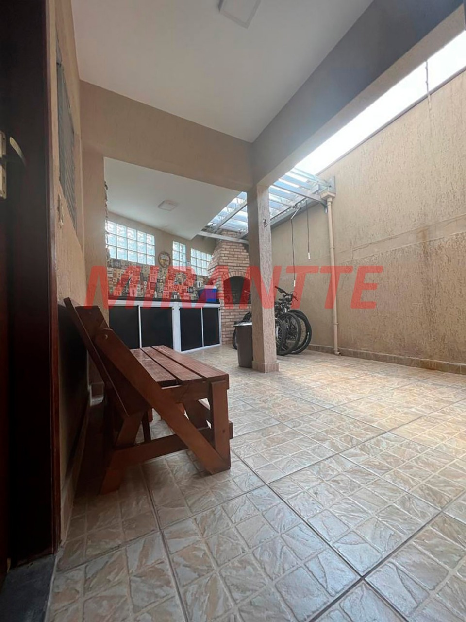 Sobrado de 119m² com 3 quartos em Jardim Entre Serras