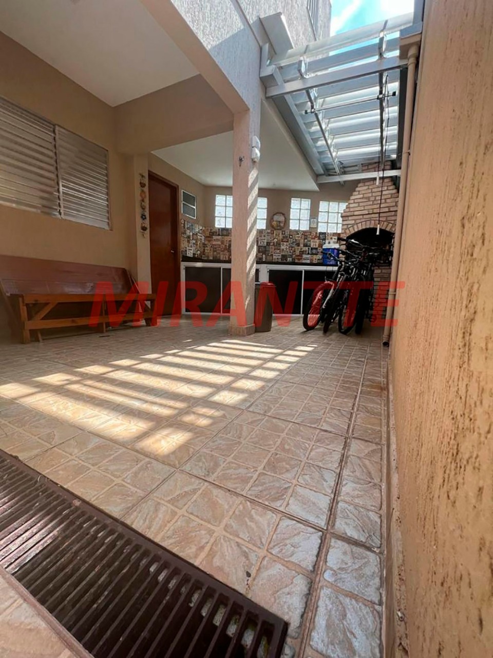 Sobrado de 119m² com 3 quartos em Jardim Entre Serras