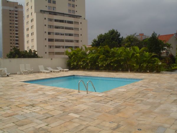 Apartamento de 184m² com 4 quartos em Água Fria