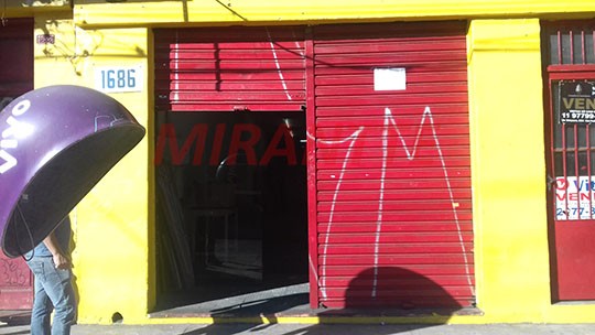 Comercial de 400m² em Santana