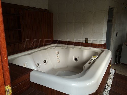 Sobrado de 851m² com 4 quartos em Barro Branco