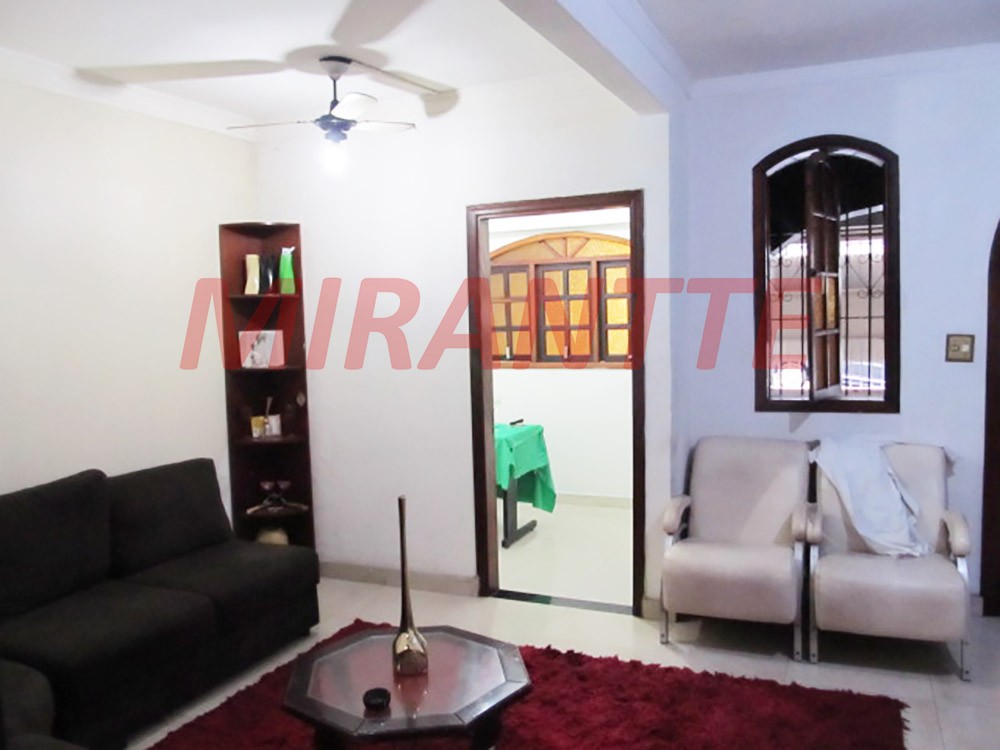 Sobrado de 170m² com 3 quartos em Santana