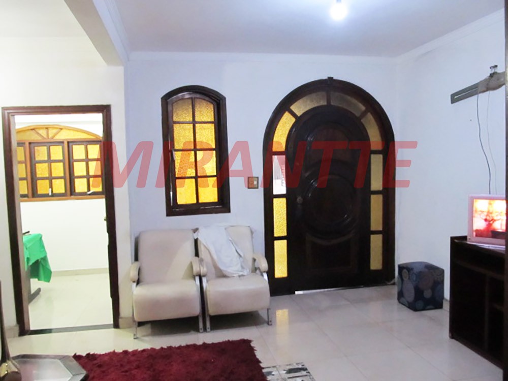 Sobrado de 170m² com 3 quartos em Santana