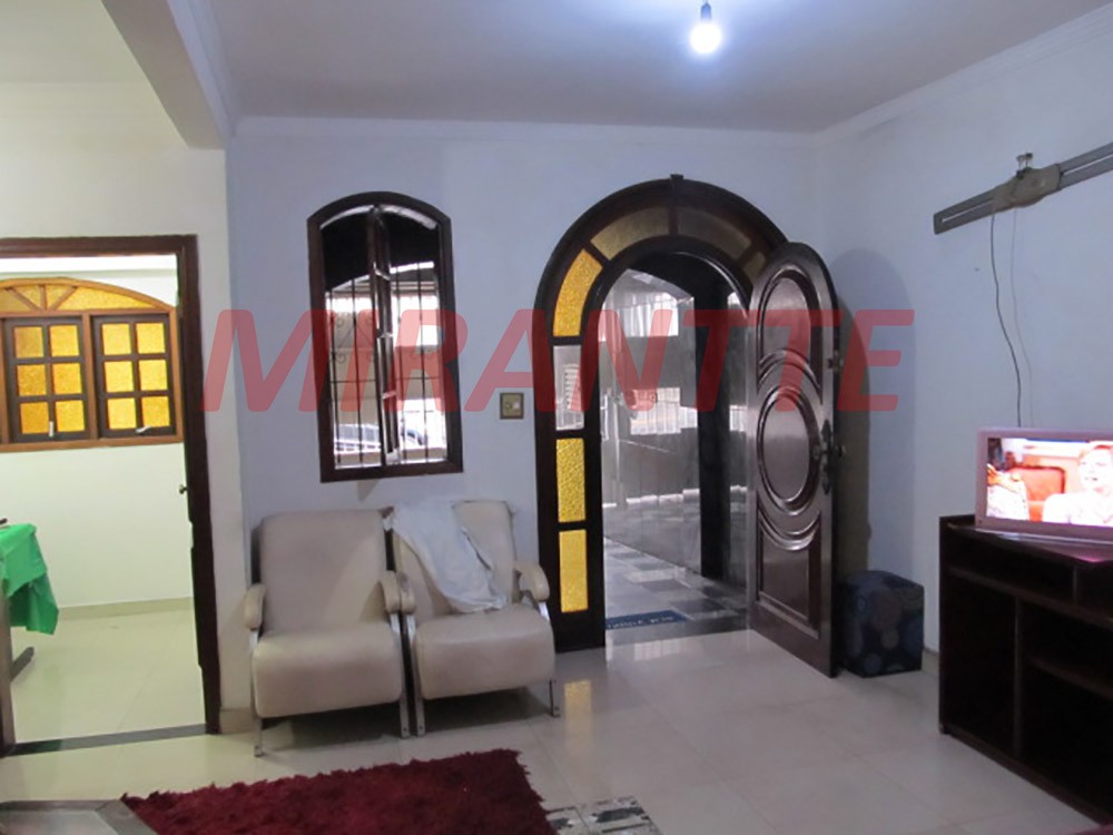 Sobrado de 170m² com 3 quartos em Santana