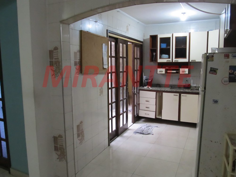 Sobrado de 170m² com 3 quartos em Santana