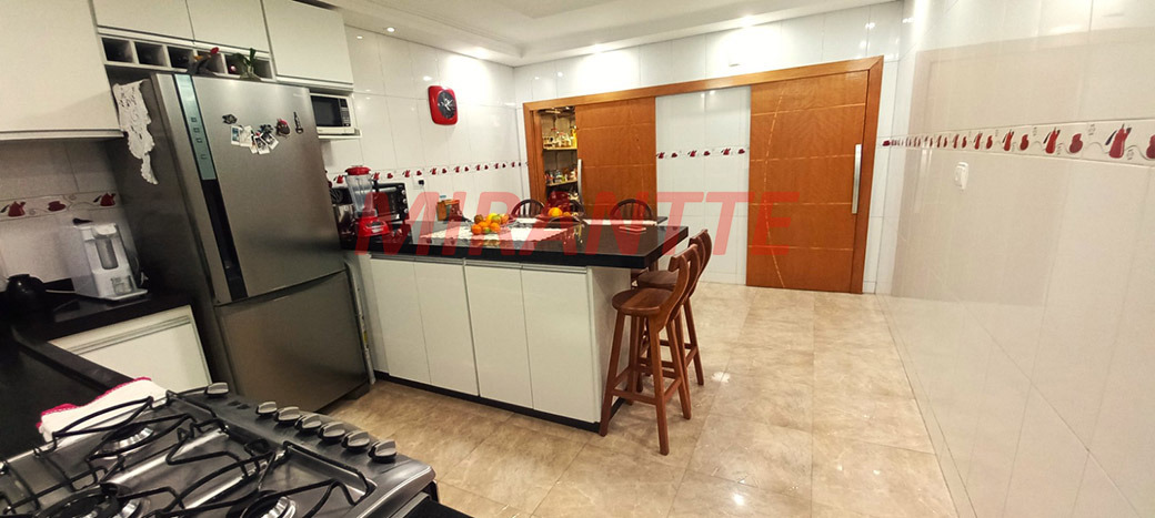 Sobrado de 195m² com 3 quartos em Vila Guilherme