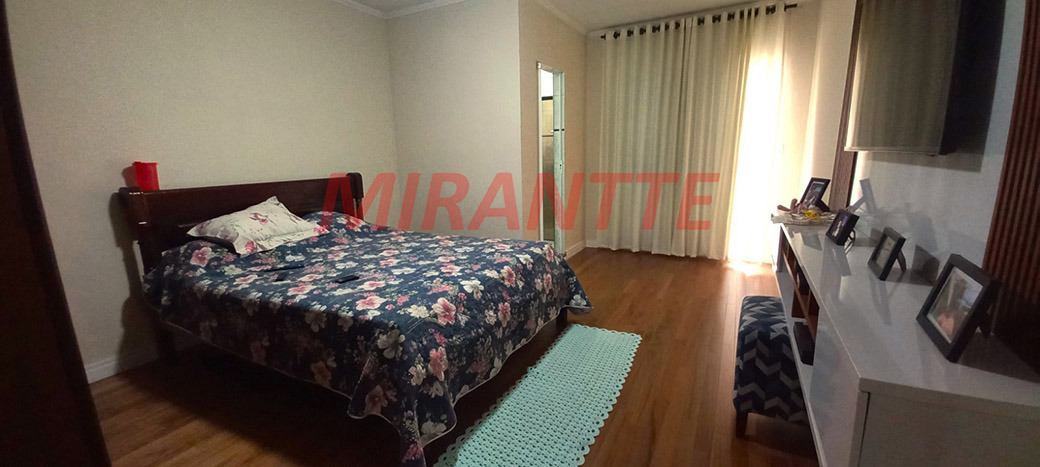 Sobrado de 195m² com 3 quartos em Vila Guilherme